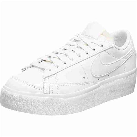 nike plateau weiß|nike blazer platform shoes.